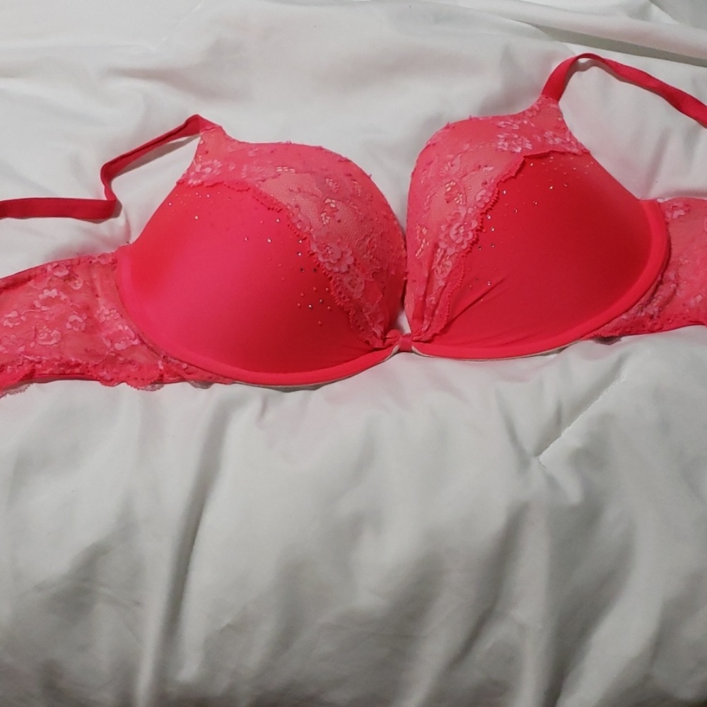 Victoria  secret bra